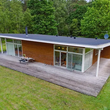 Holiday home Dagny - 100m From The Sea By Interhome