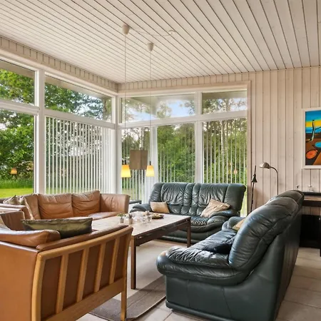 Holiday home Dagny - 100m From The Sea By Interhome *