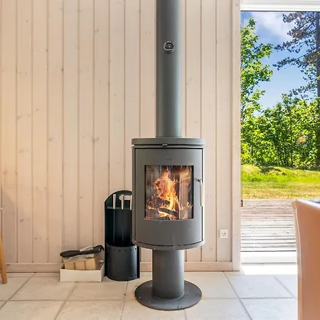 Dagny - 100m From The Sea By Interhome Feriehus